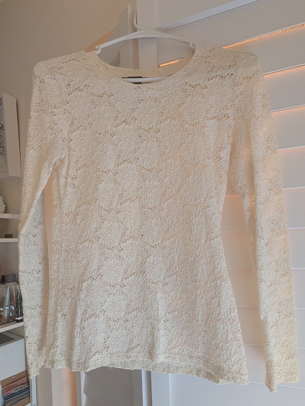 Forever 21 Cream Lace Long-Sleeve Top